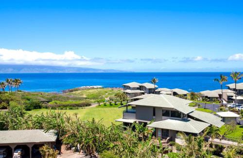 Montage Kapalua Bay Apartment | KBM Resorts FREE CAR Molokai At Montage Kapalua Bay Ocean view 3-Bedroom Penthouse with Daily Housekeeping Spa