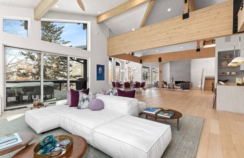 Park City House | KBM Resorts | Private Home Estate | Indoor Pool, Theater, Pool Table, Shuffle Board, Workout room! PAS-2680