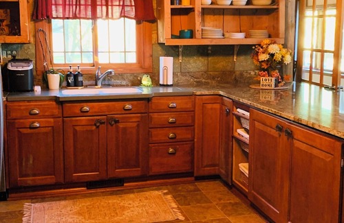Scioto Mills House | KC HOUSE Cozy Country Home. Enjoy the country life!