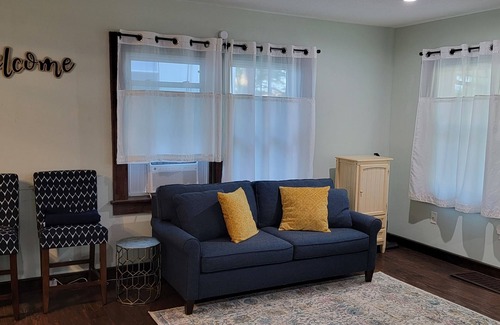 South Kansas City Apartment | KC Tiny Home
