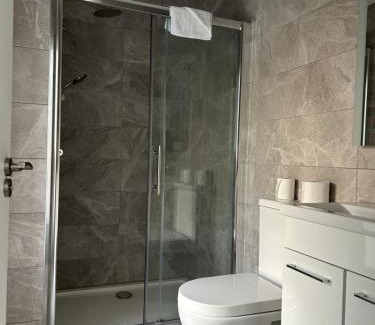 Cobh Apartment | KCM Urban Retreats