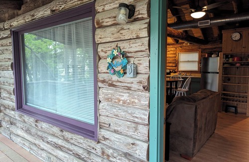 Kill Devil Hills Cabin | KDH Cozy Log Cabin near wood preserve
