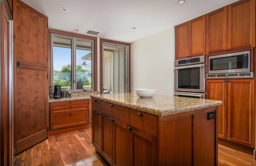 Kaupulehu House | Ke Alaula Villa 217A – Private Ocean Views | Onsite Staff & Daily Housekeeping
