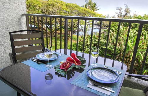 Hilo Condo | KeALOHA - INCREDIBLE views, Spectacular Beach Park, the Best snorkeling, Turtles