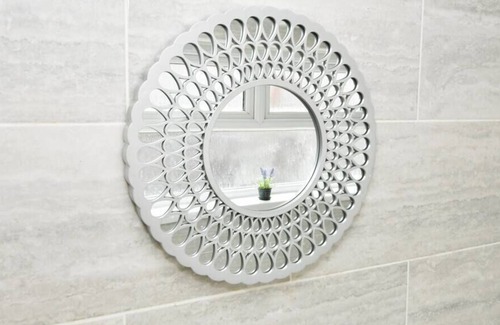 Stoke-on-Trent House | Keary House by YourStays