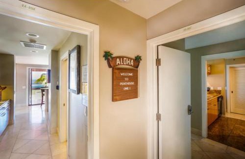 Kailua-Kona House | Keauhou Gardens Penthouse 22B at Kona Coast Resort