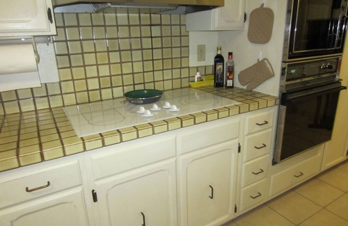 Kahaluu-Keauhou Condo | Keauhou Gardens - Top Floor Hideaway