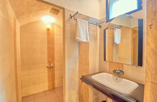 Sulthan Bathery Hotel | Kedara Resort Wayanad by VOYE HOMES