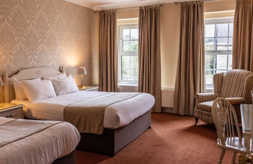 Stranorlar Hotel | Kee's Hotel