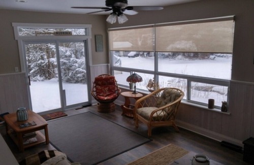 Torrance Cottage | Keeler Road Cottage - Torrance