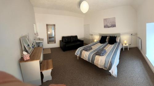 Birr Bed & Breakfast | Keeles Townhouse