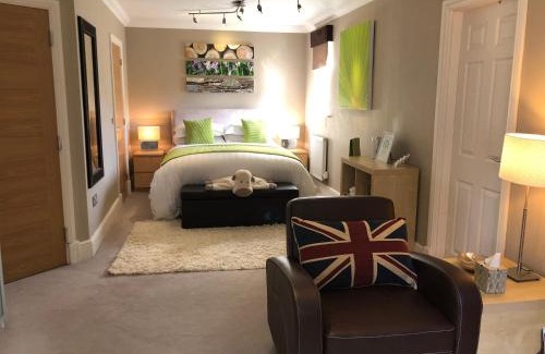 Loughborough Bed & Breakfast | Keepers Lodge