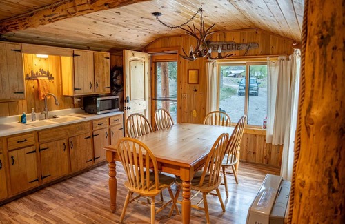 Lake City Cabin | Keepin' It Reel - Large Cabin for the Whole Family at Historic Vicker's Ranch - Sleeps 10