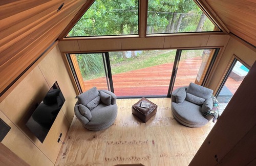 Taupo Bay House | Keepin' it Reel - Taupo Bay