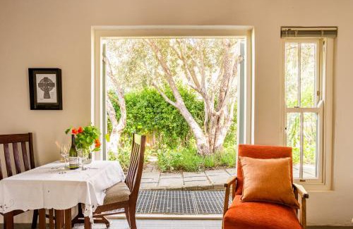 Riebeeck West Apartment | Keerweder-cosy cottage