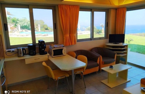 Kefalos Apartment | Kefalosbay Residence apartment R. D.C. & swimming pool & panorama of Kefalos bay