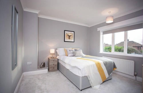 Stockton-on-Tees House | Keithlands House Norton | 4 Doubles Horizon Stays