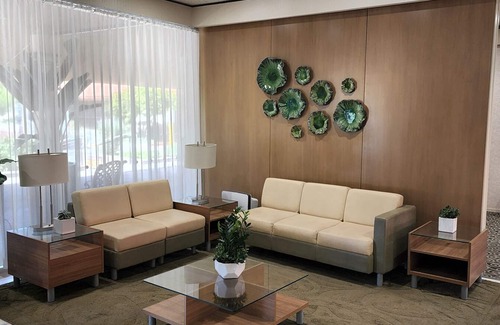 Pomona Hotel | Kellogg West Conference Center and Hotel