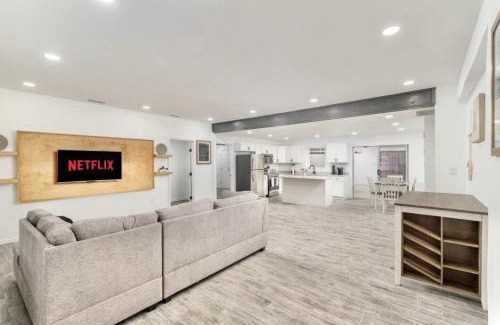 Pharr House | Kelly House
