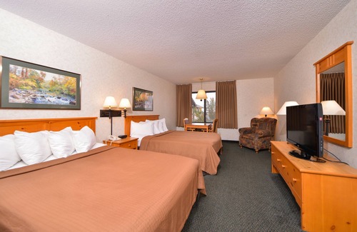 Mitchell Hotel | Kelly Inn & Suites Mitchell South Dakota