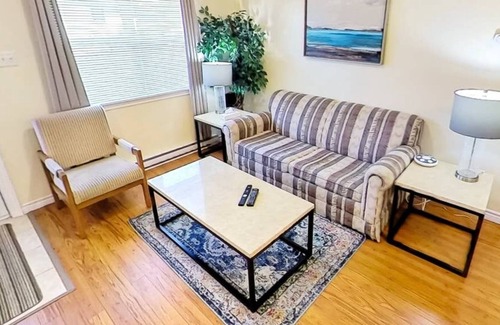 Yarmouth Apartment | Kelly's #1, Kelly's #1