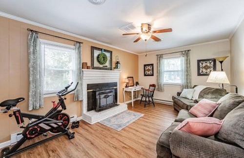 Quinton House | Kelly's Comfortable Quinton Home