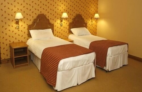 Omagh Hotel | Kellys Inn
