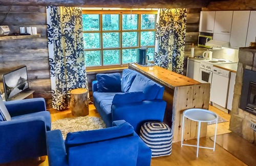 Tahkovuori House | Kelosyväri 17 by Interhome