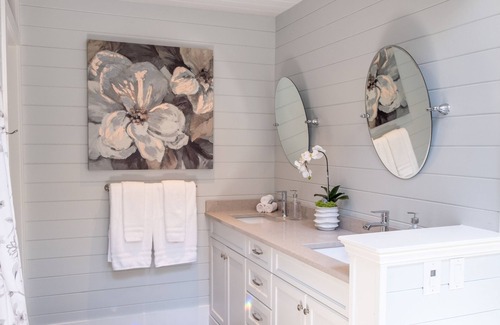 Central Okanagan Bed & Breakfast | Kelowna Bed and Breakfast