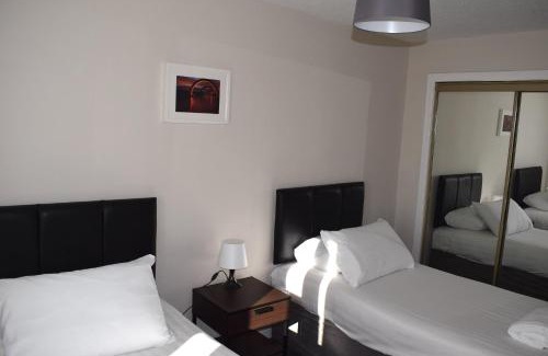 Grangemouth Apartment | Kelpies Serviced Apartments- Abbotsford