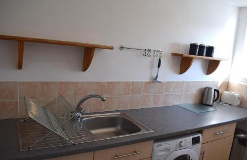 Grangemouth Apartment | Kelpies Serviced Apartments- Abbotsford