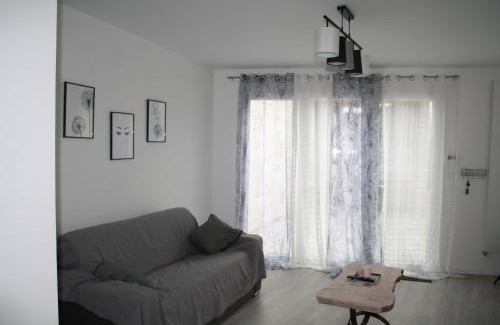 Le Pouliguen Apartment | Kelveine