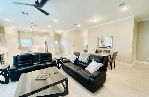 League City House | Kemah Delight!