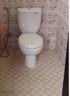 Kecamatan Montong Gading House | kemah tepi danau