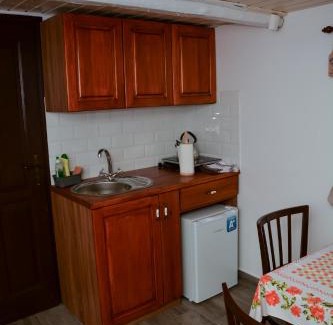 Vanyarc Apartment | Kemencés Vendégház