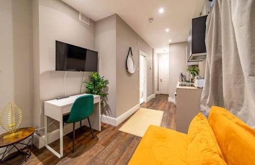Kemptown Apartment | Kemptown Studio BN224EAT01