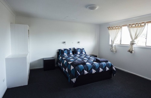 Augusta House | Kempy's Kabin Augusta
