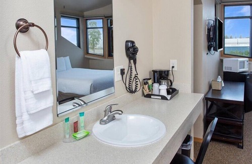 Kenai Hotel | Kenai Airport Hotel