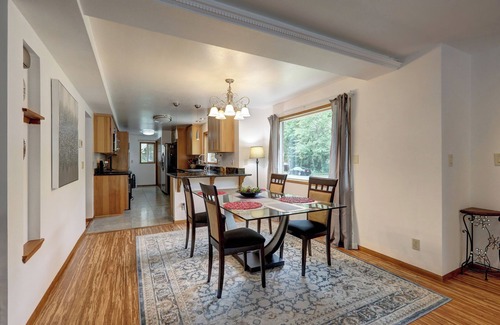 Kenmore House | Kenmore WA 5bd3b house easy access to MSFT/AMZN & Lake WA Executive rental