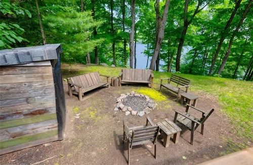 Arden House | Kennebec Escapes - Lake View