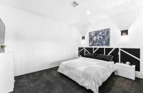 Mount Gambier Apartment | KENNEDY EXECUTIVE TOWNHOUSE