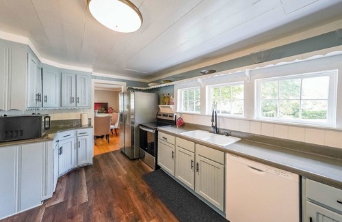 Marietta House | Kennesaw Cottage – Quiet Retreat