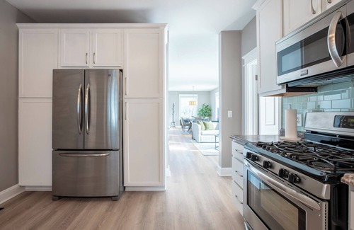 Kenosha House | Kenosha Lighthouse Retreat