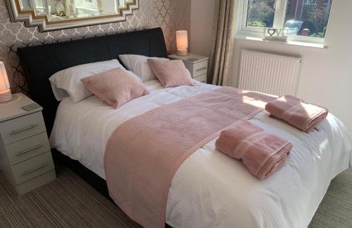 Chorley Apartment | Kensington Luxury Apartment on Gated Development in Leafy edge of Chorley Town Centre