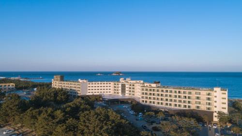 Toseong Resort | Kensington Resort Seorak Beach