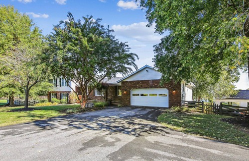 Stevensville House | Kent Island Waterfront | Private Dock | Pool | Outdoor Dining | Stunning View