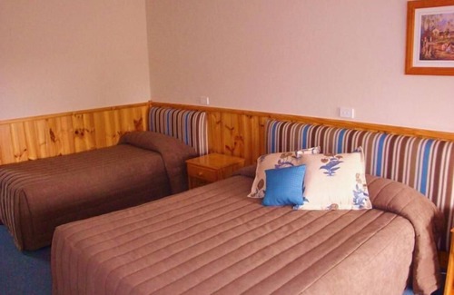 Sheffield Hotel | Kentish Hills Retreat