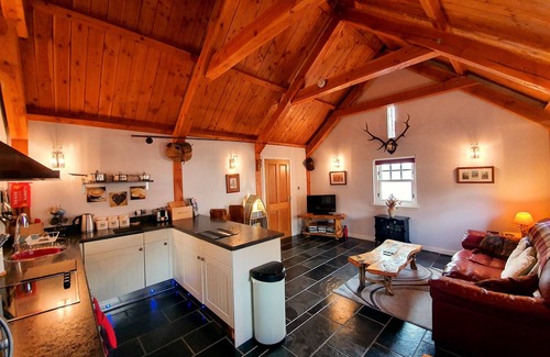 Glencoe Cottage | Kentra Cottage, Glencoe. A Romantic Highland Retreat. 5 Star guest Rated.