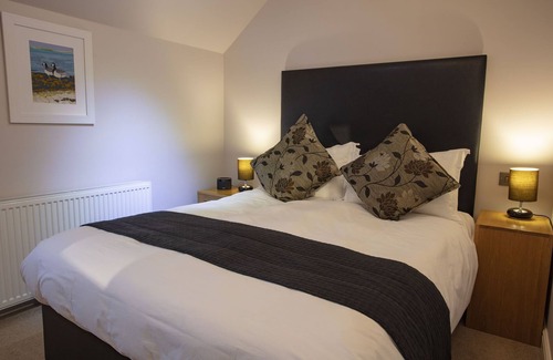 Islay Island Other | Kentraw Farmhouse : Luxury Accommodation, Stunning Location With Panoramic Views