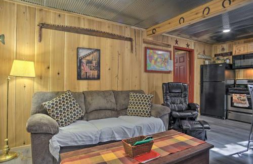 New Concord House | Kentucky Cabin with 2 Fishing Ponds and Trail Access